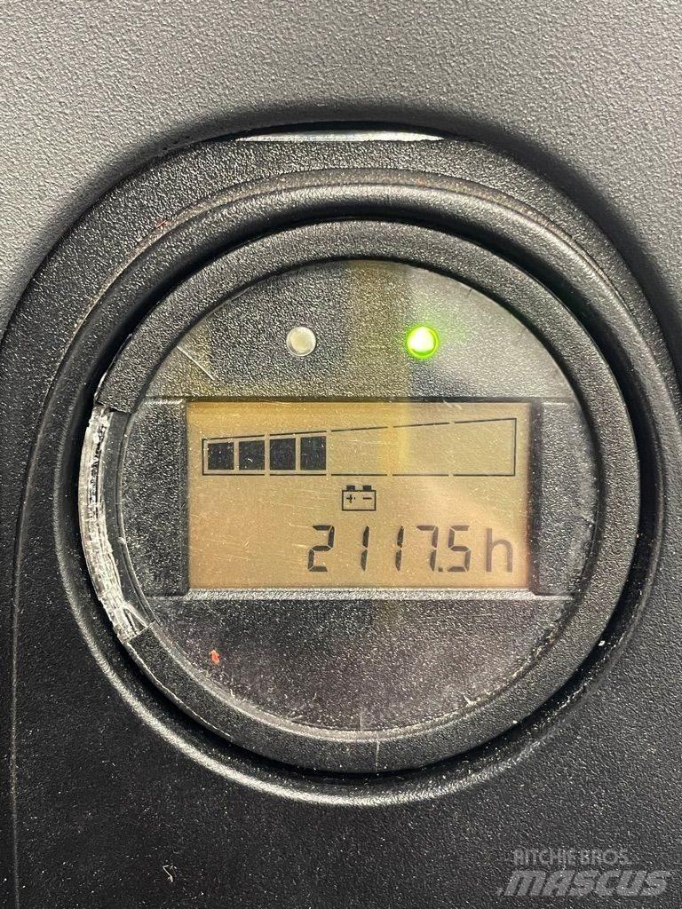 Linde L12i-1172 Ručni električni viličar