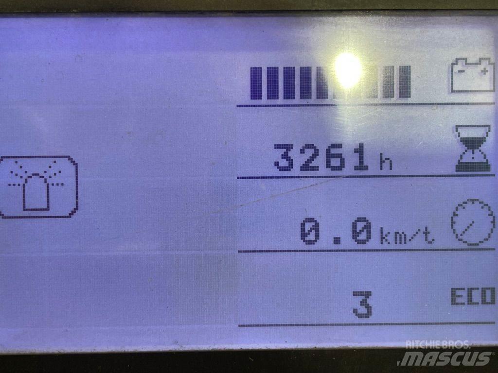Linde P80-1191 Vučna vozila