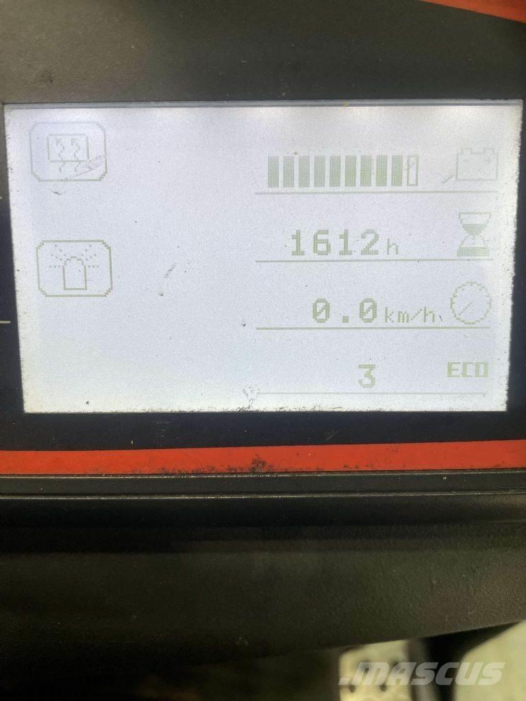 Linde P80-1191 Vučna vozila