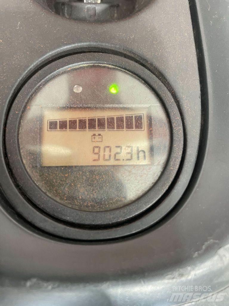 Linde T16-1152 Nisko podizni električni viličar