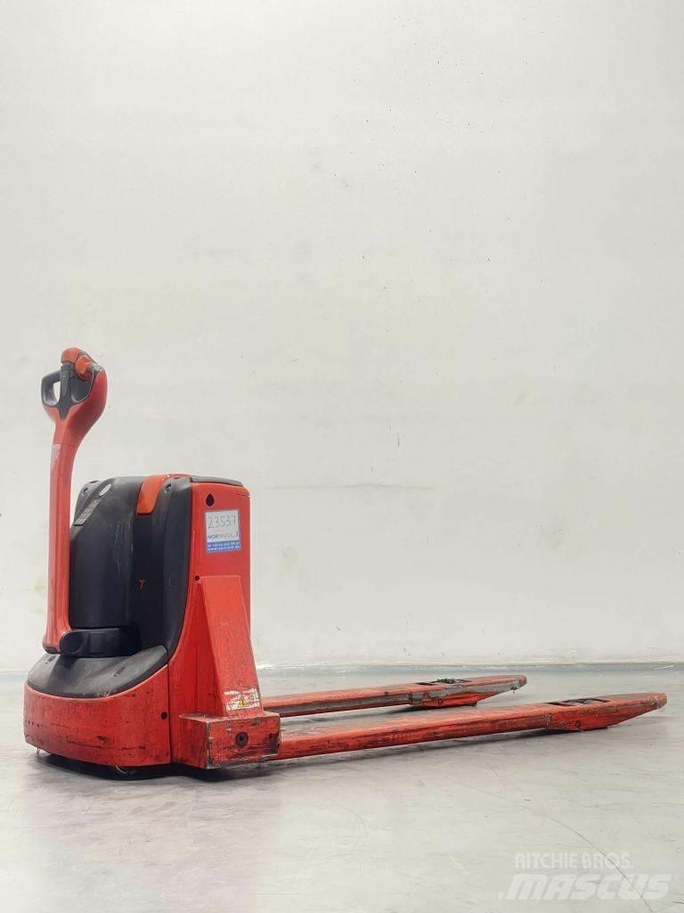 Linde T16-1152 Nisko podizni električni viličar