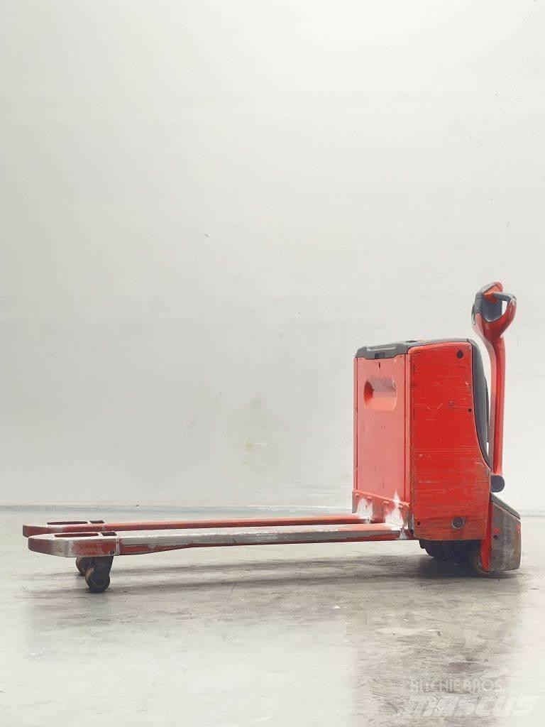 Linde T16-1152 Nisko podizni električni viličar