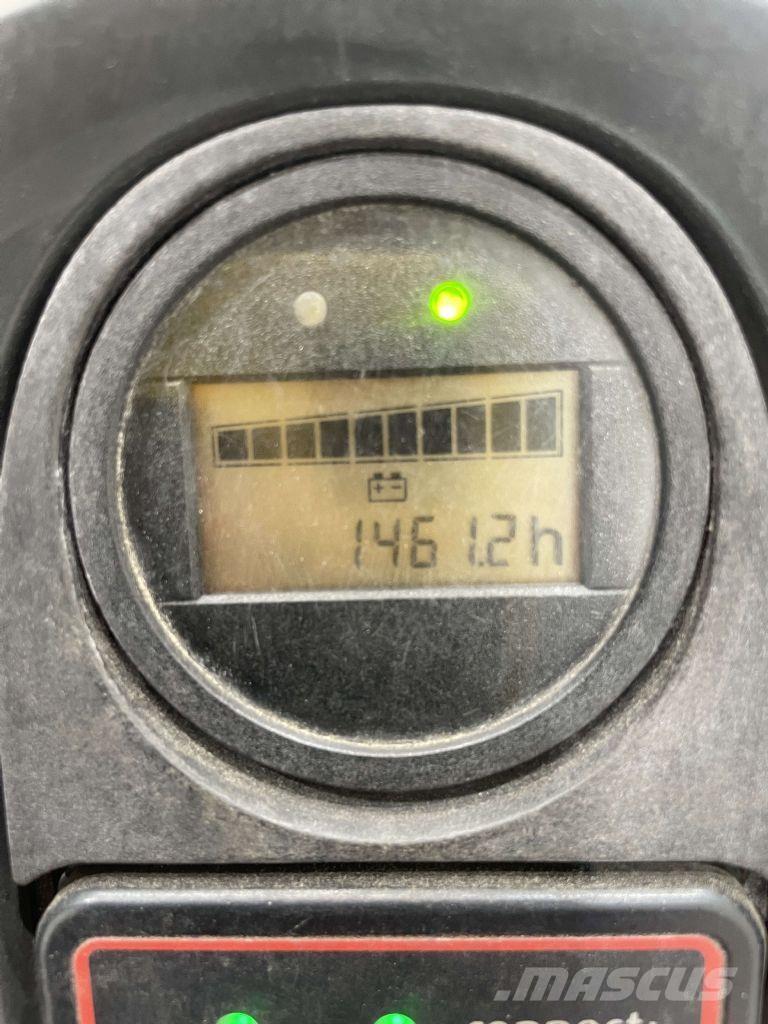 Linde T16-1152 Nisko podizni električni viličar