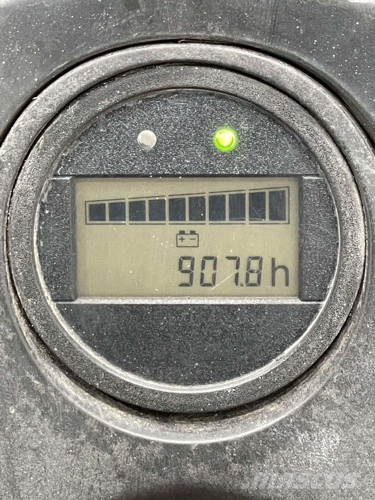 Linde T16-1152 Nisko podizni električni viličar