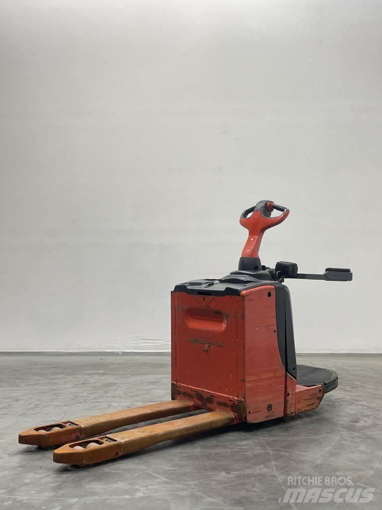 Linde T16P-02 Nisko podizni električni viličar