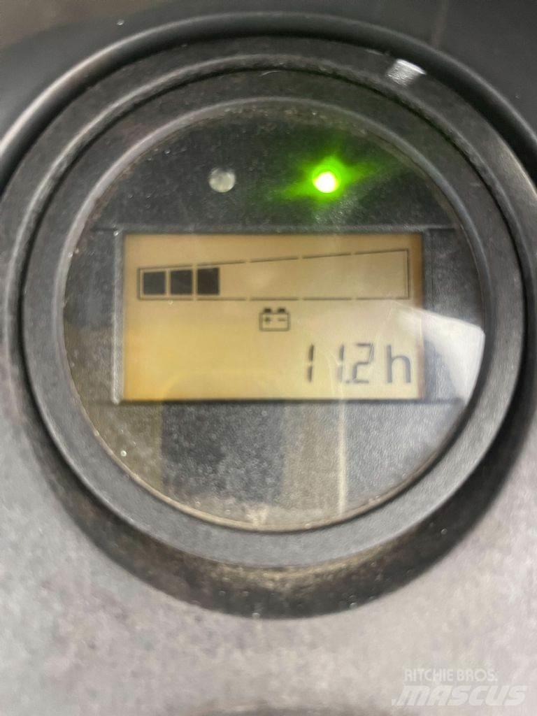 Linde T18-1152 Nisko podizni električni viličar