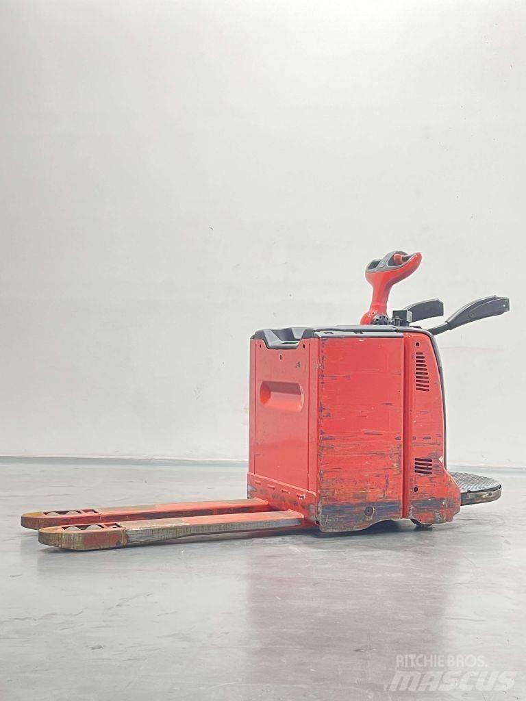 Linde T20AP-131 Nisko podizni električni viličar