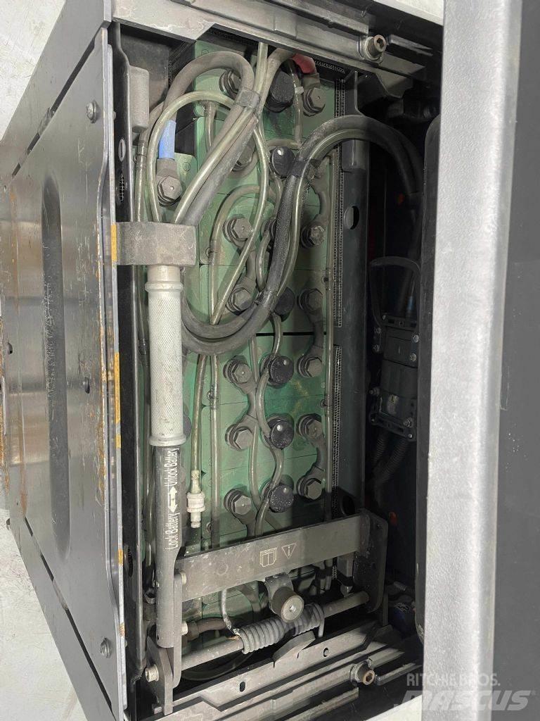 Linde T20R-1154 Nisko podizni električni viličar