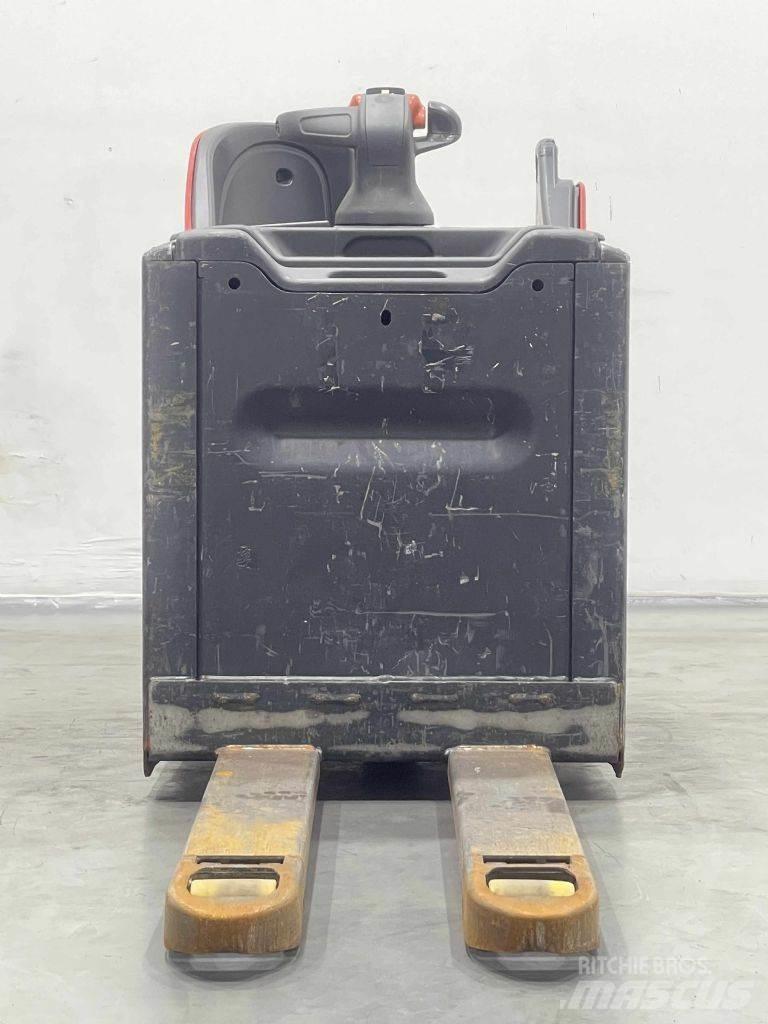 Linde T20SP-131 Nisko podizni električni viličar