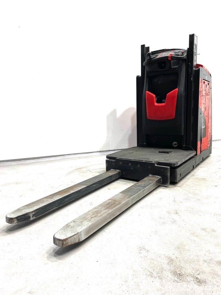 Linde V10-5212 Niskopodizni komisioni viličar