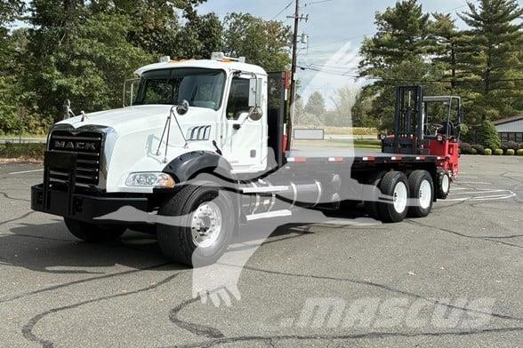 Moffett M55 Mobilni viličari