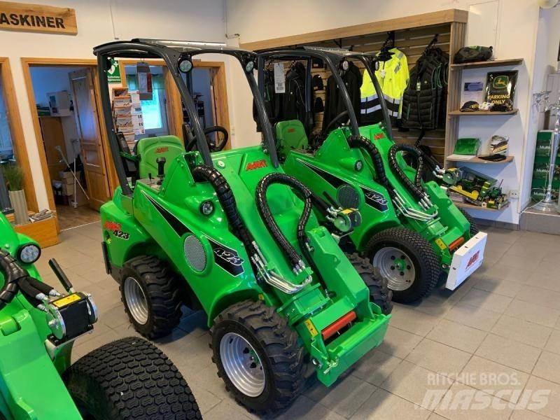 Avant 423 Skid steer mini utovarivači