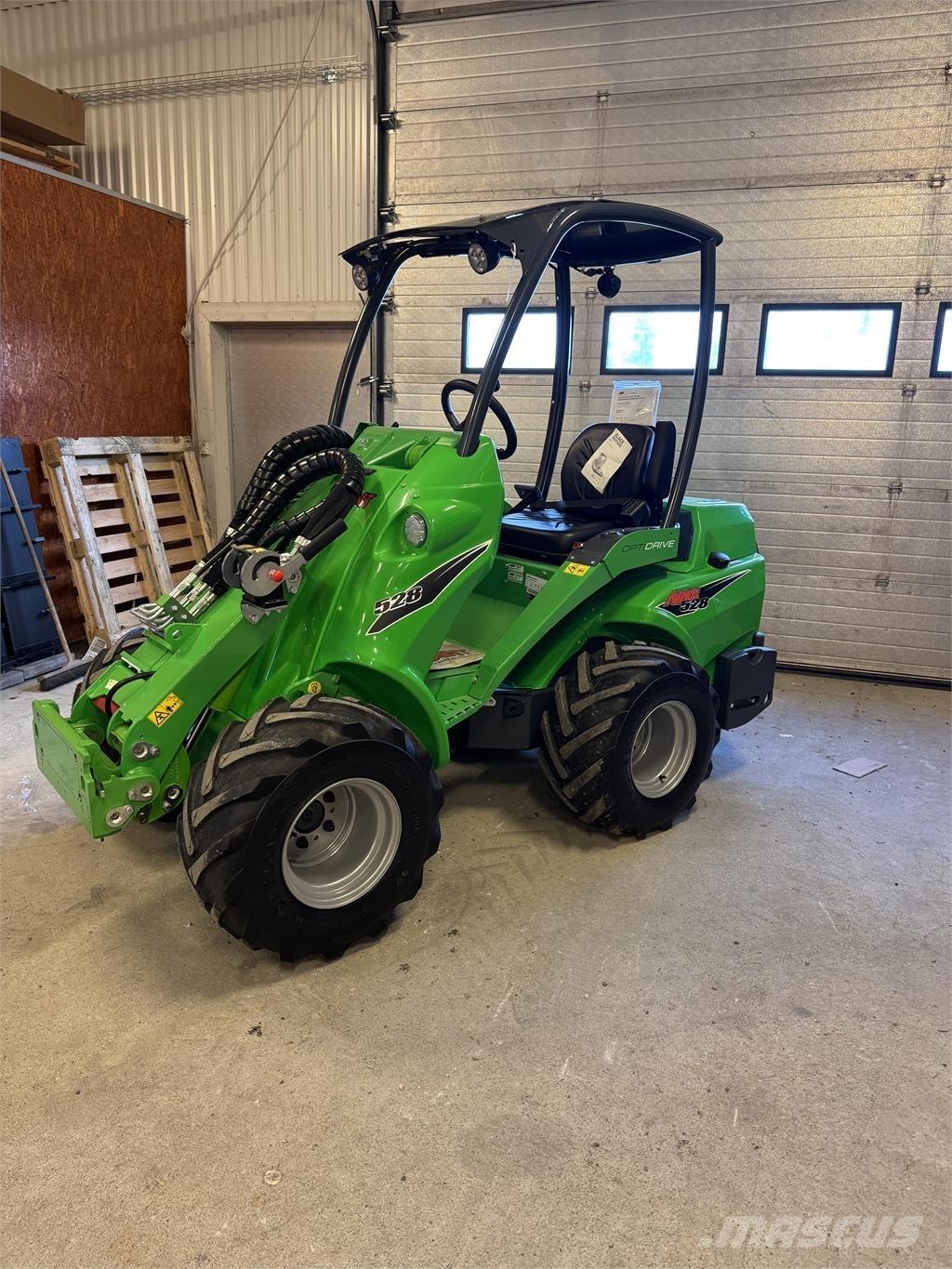 Avant 528 KAMPANJ Skid steer mini utovarivači