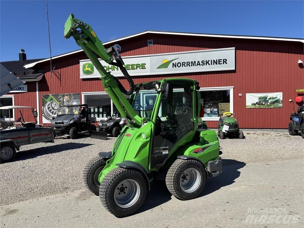 Avant 650 Skid steer mini utovarivači