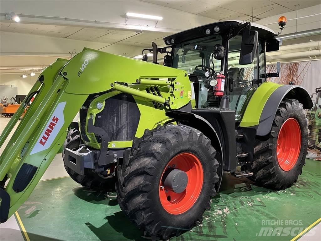 CLAAS Arion 660 Traktori