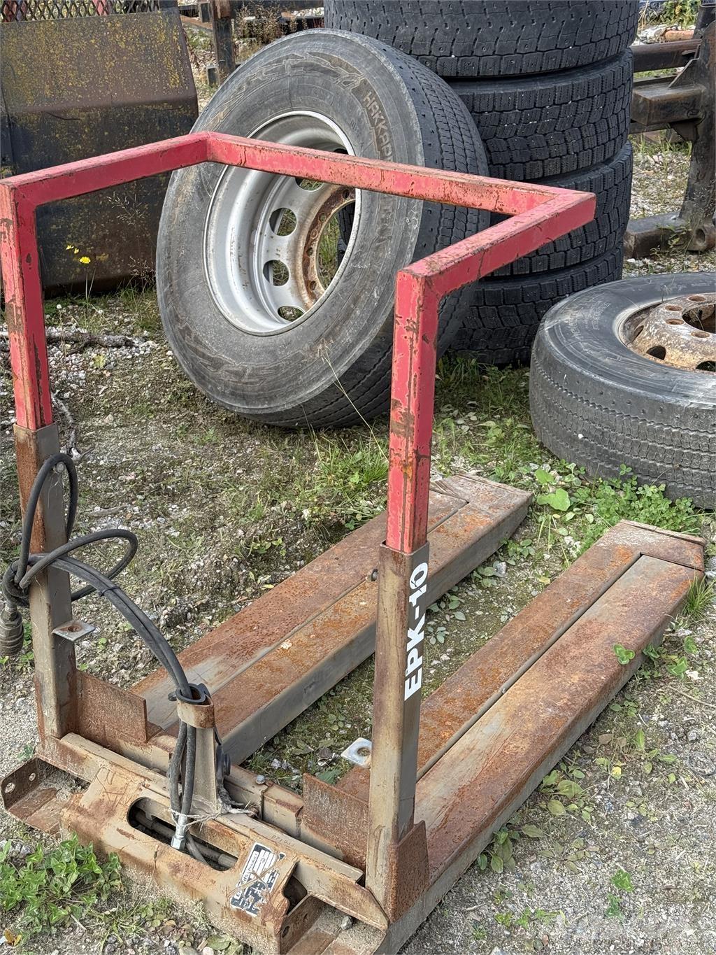  EPK-10 Drugi strojevi za gnojenje i dodatna oprema