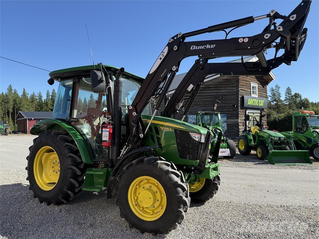 John Deere 5058E Traktori