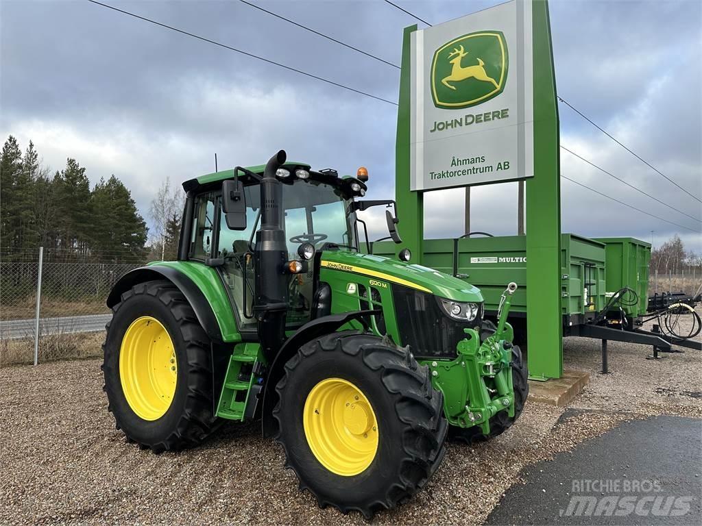 John Deere 6120M Traktori