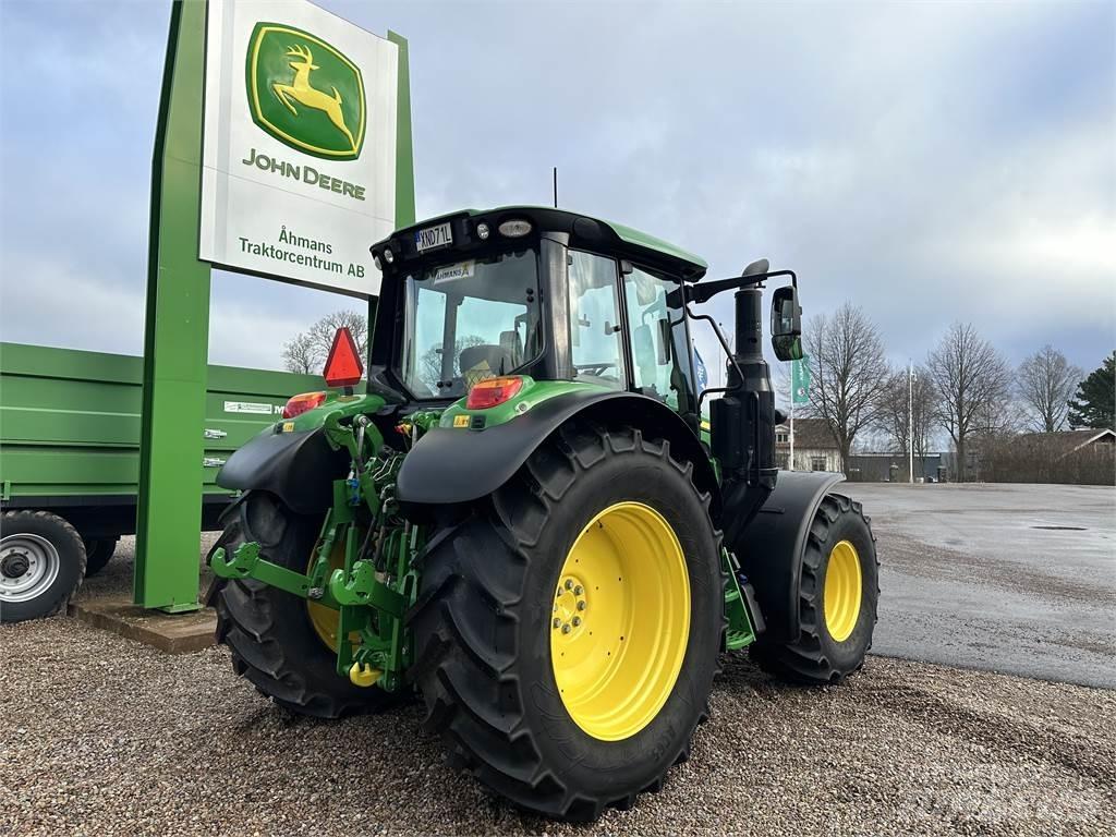 John Deere 6120M Traktori