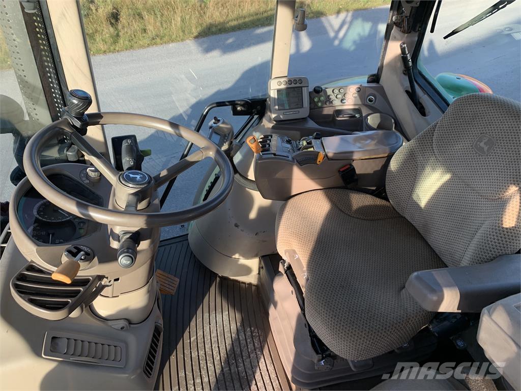 John Deere 7430 Traktori