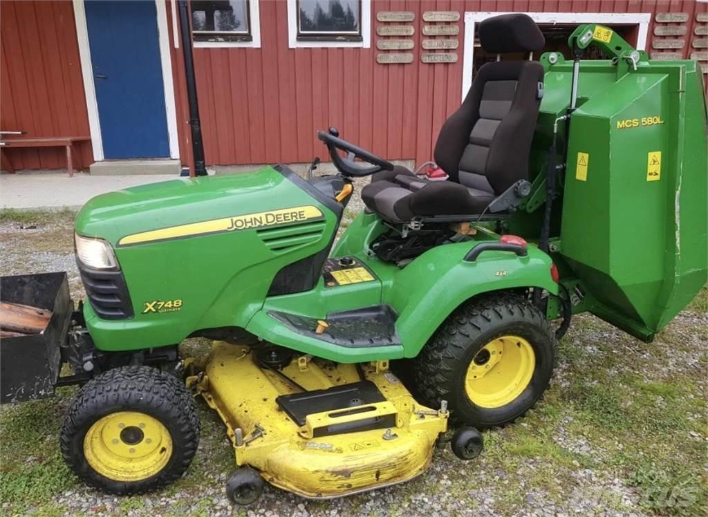 John Deere x748 Traktorske kosilice