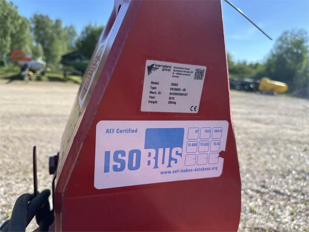 Kverneland 2500S-6 Plugovi okretači