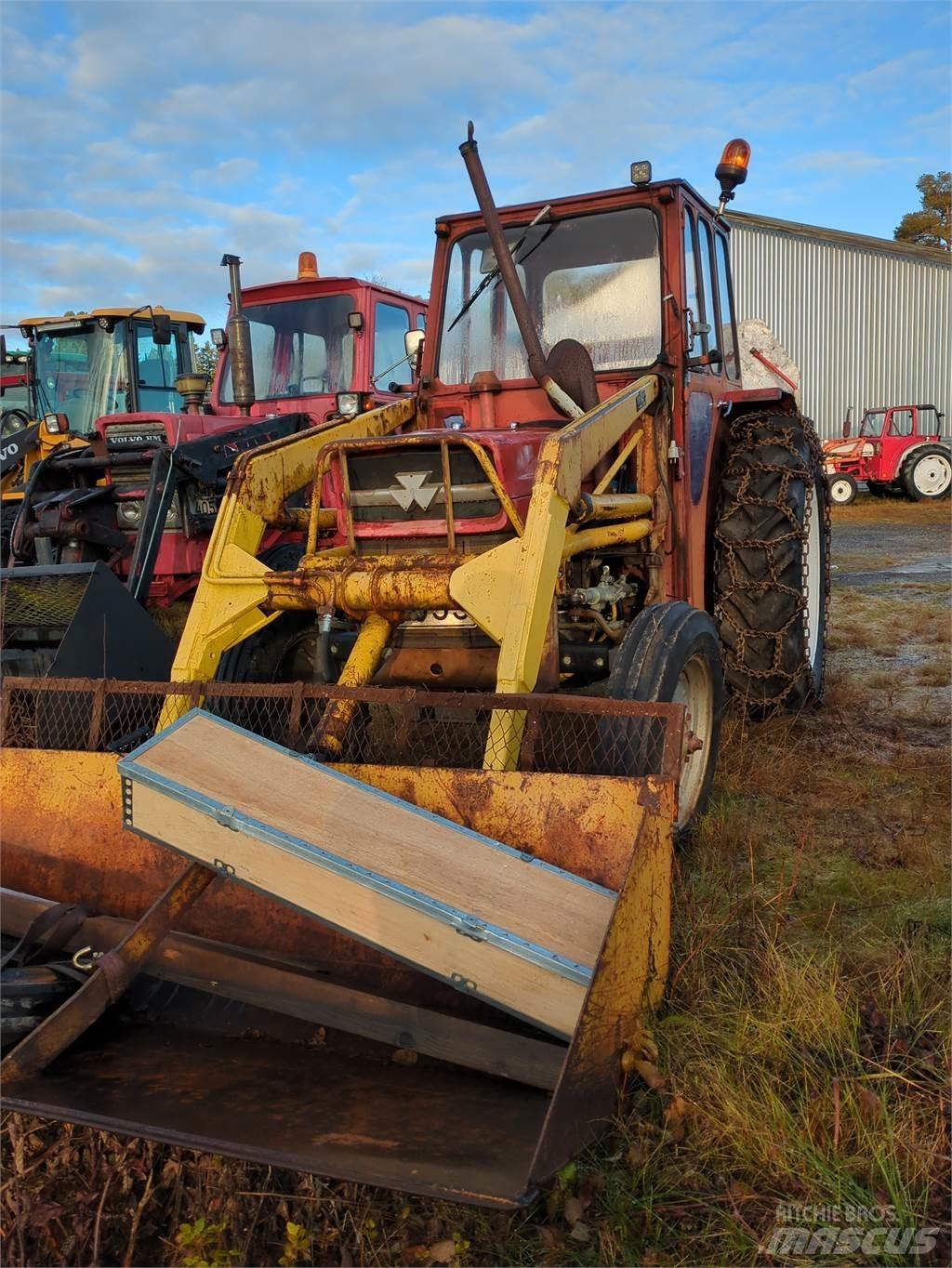 Massey Ferguson 135 Traktori