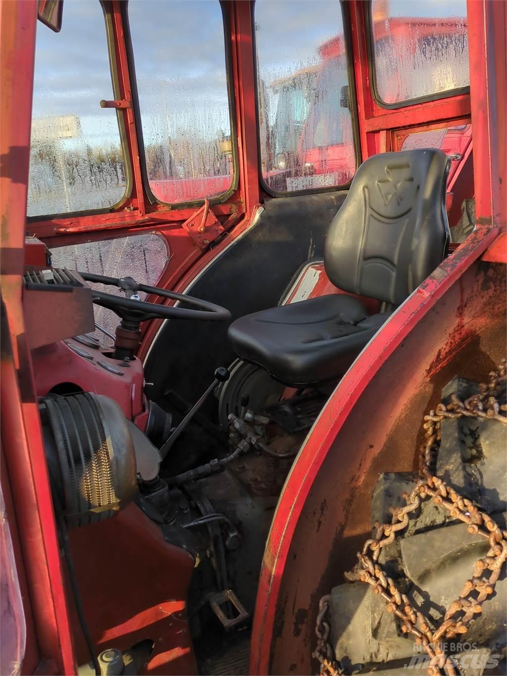 Massey Ferguson 135 Traktori