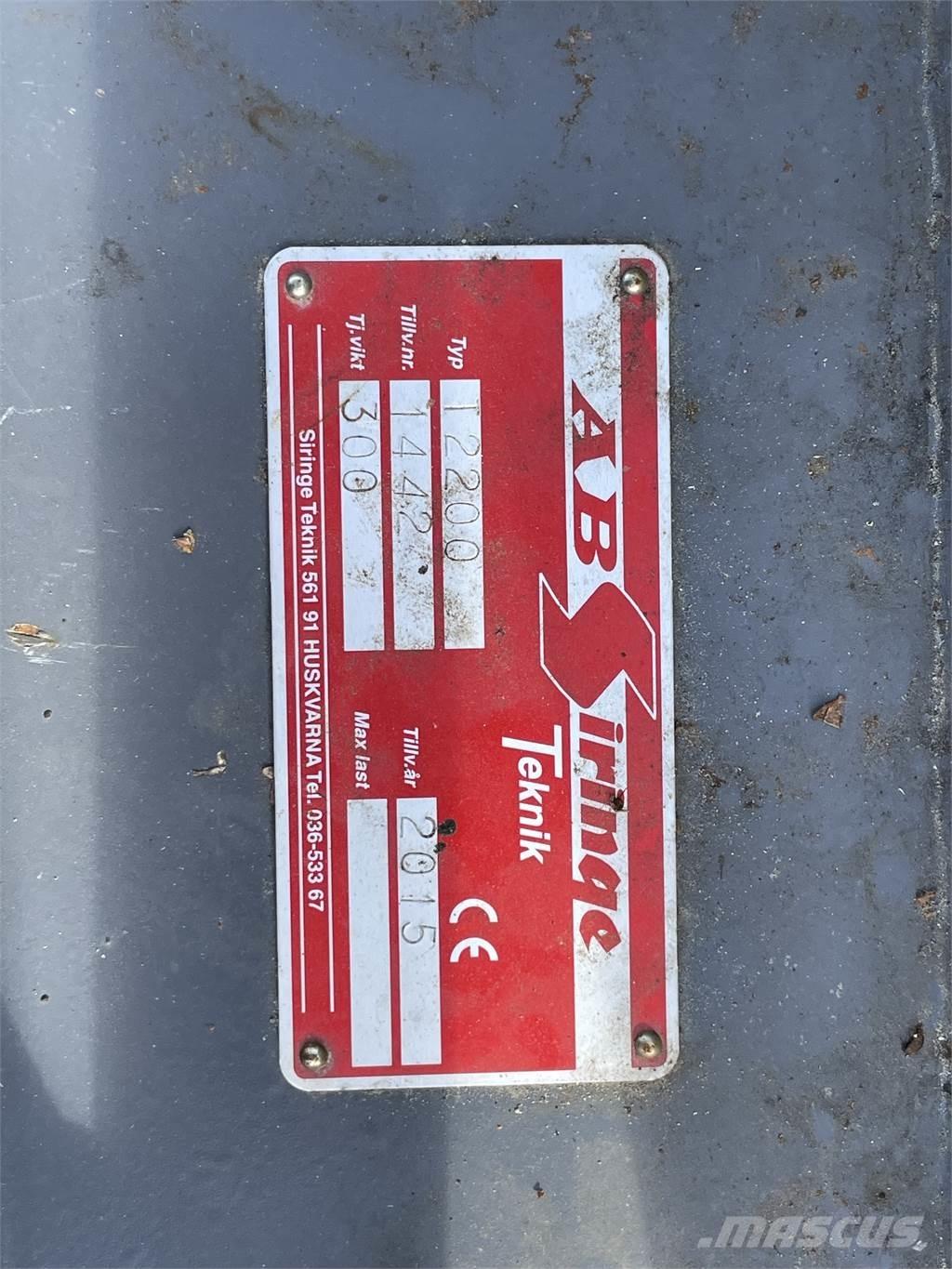 Siringe T 2200 Sniježne daske i  plugovi