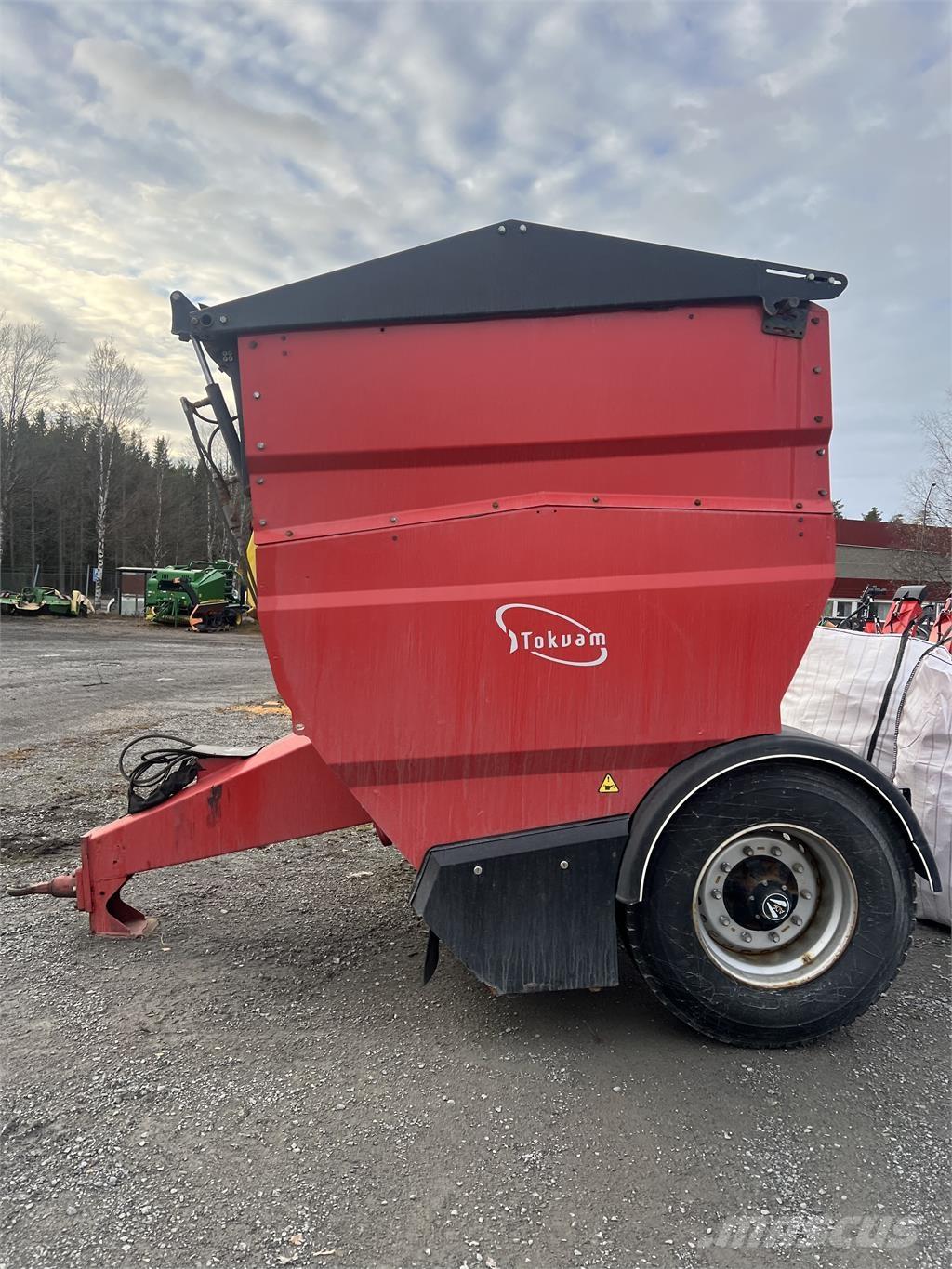  SV8000 Ostali strojevi za ceste i snijeg