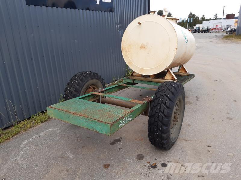  VAGN 1-AXLAD MED TANK Prikolice za opće namjene