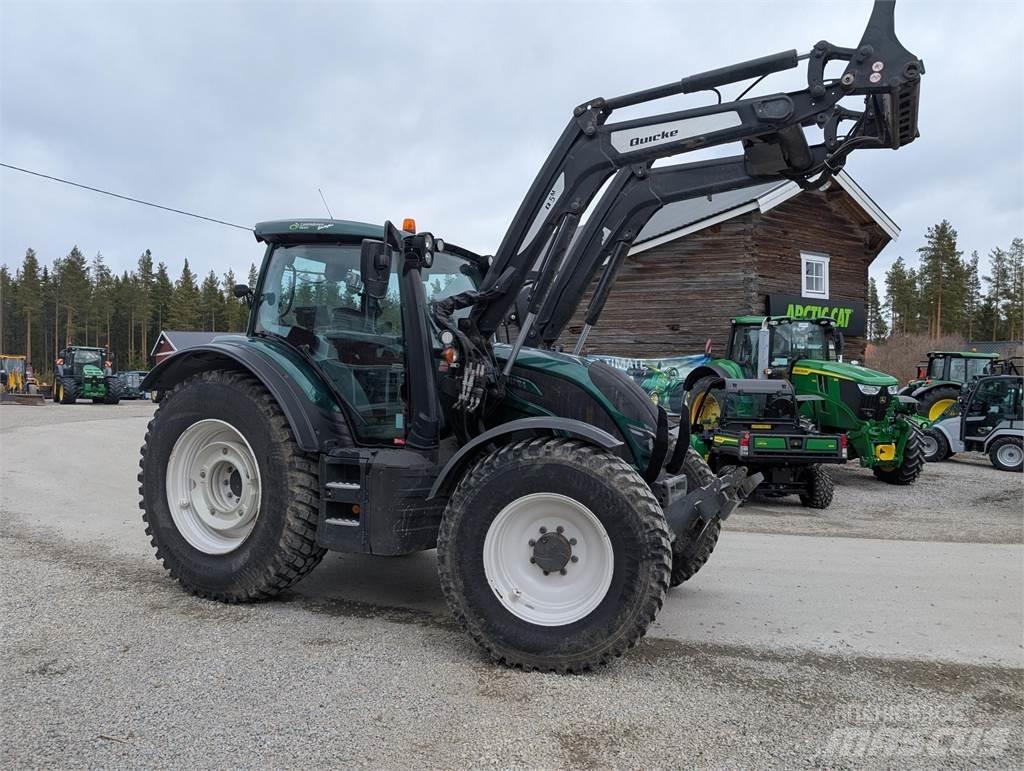Valtra N154E Twintrac Traktori