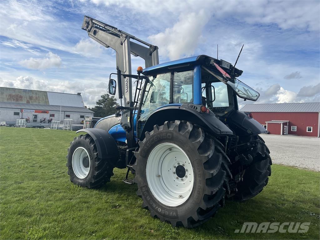 Valtra T151 E Traktori