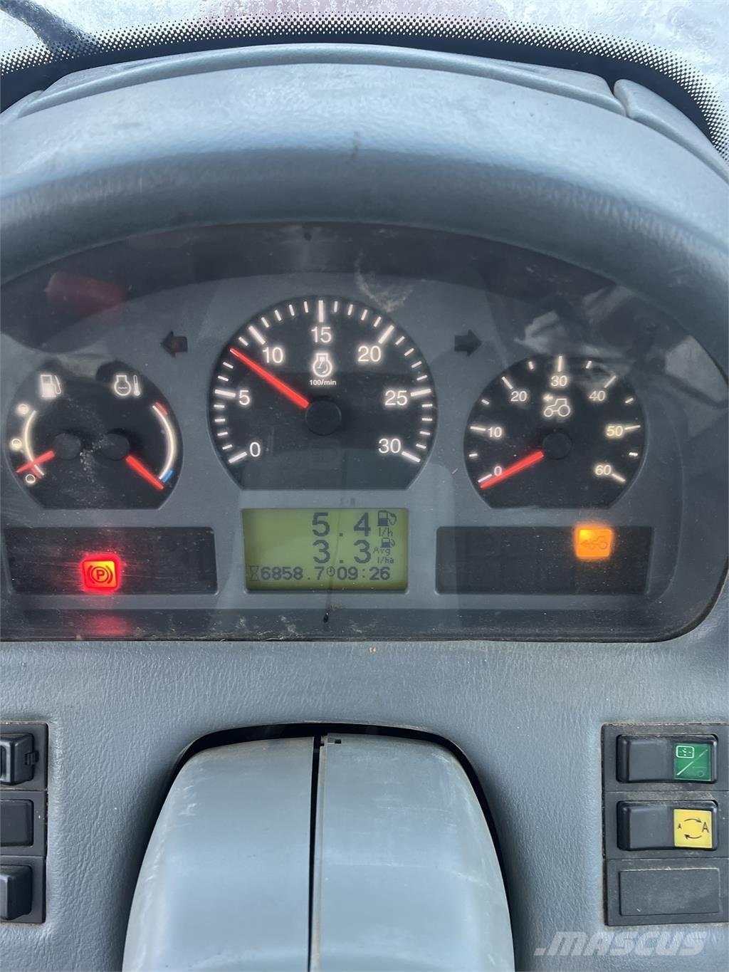 Valtra T190 Traktori