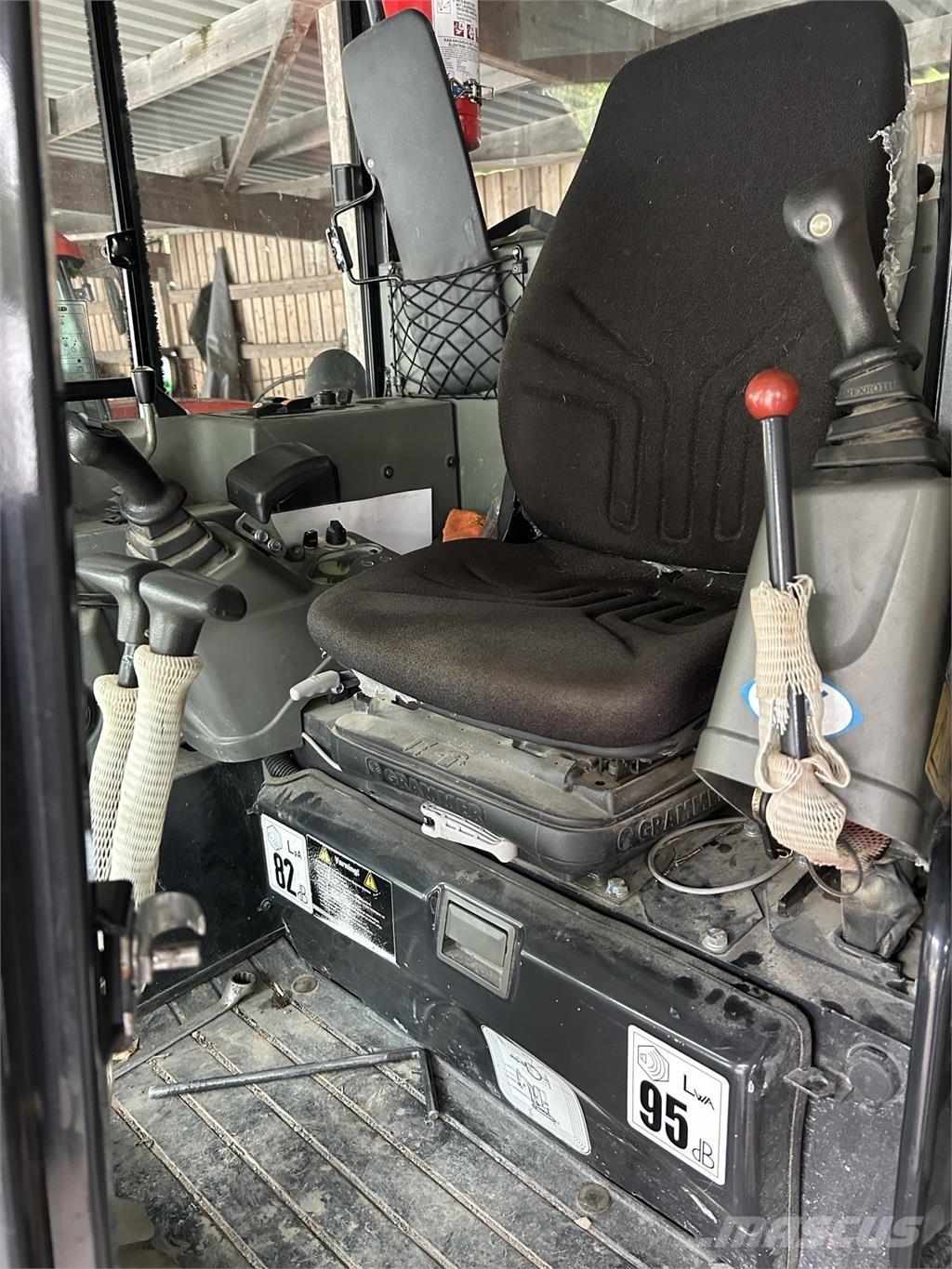 Yanmar VIO 38 GRÄVARE Utovarivači na kotačima