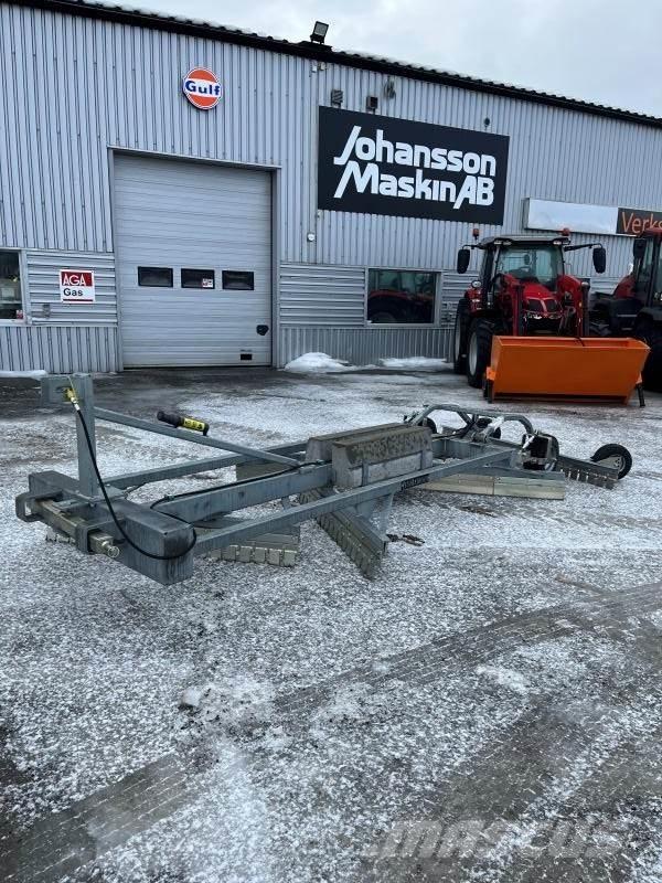 Ysta VÄGSLADD YVL 200 Utovarni rovokopači