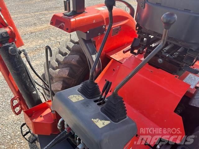 Kubota L47 Utovarni rovokopači