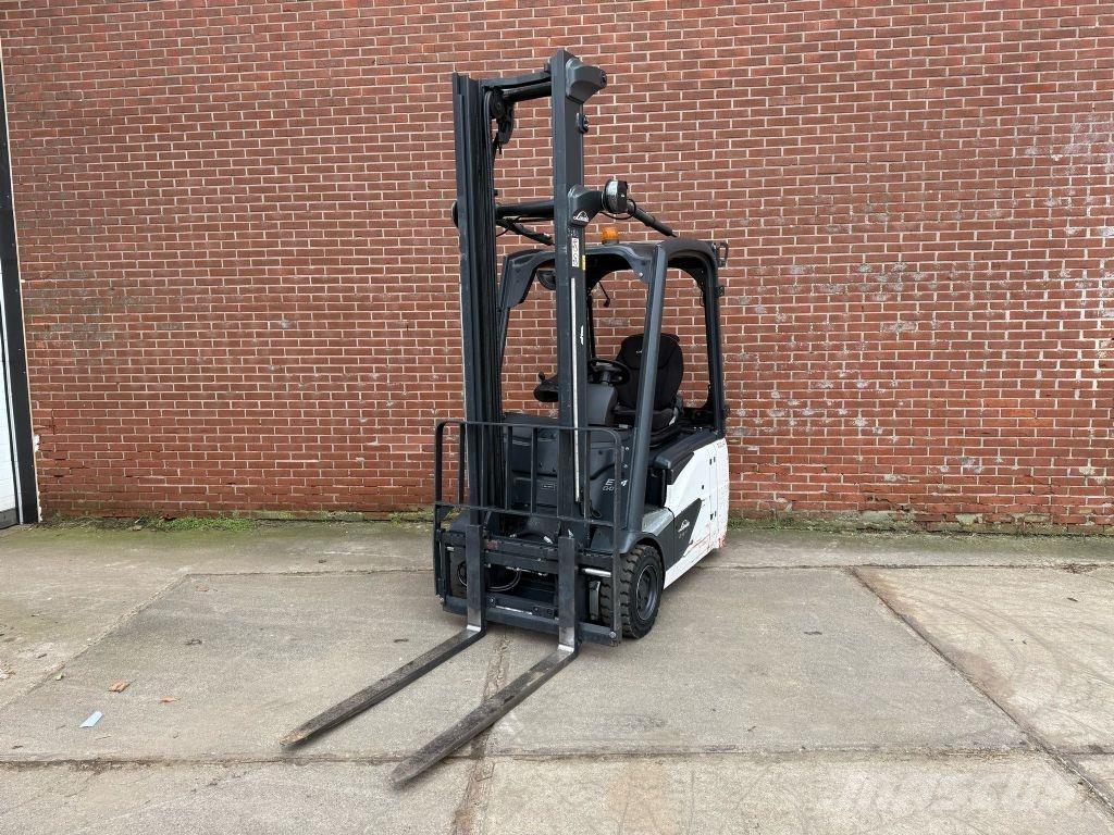 Linde E14-02 Električni viličari