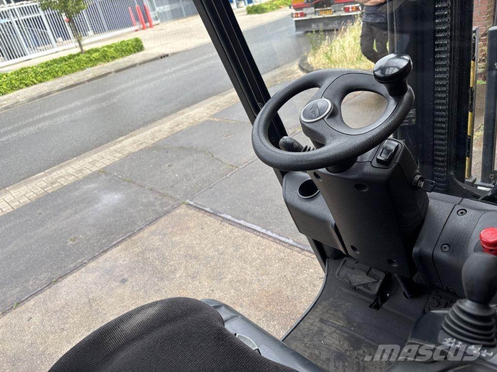 Linde E25HL-01/600 Električni viličari