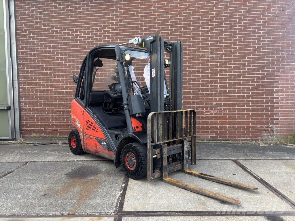 Linde H25D-02 Dizelski viličari