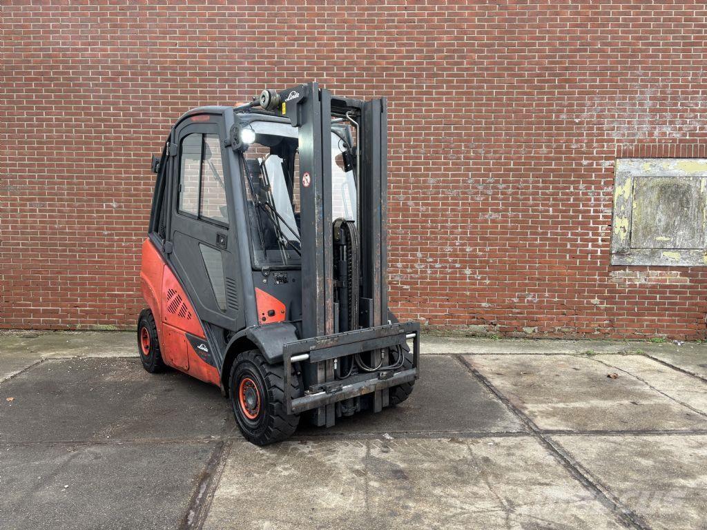 Linde H25D-02 Dizelski viličari
