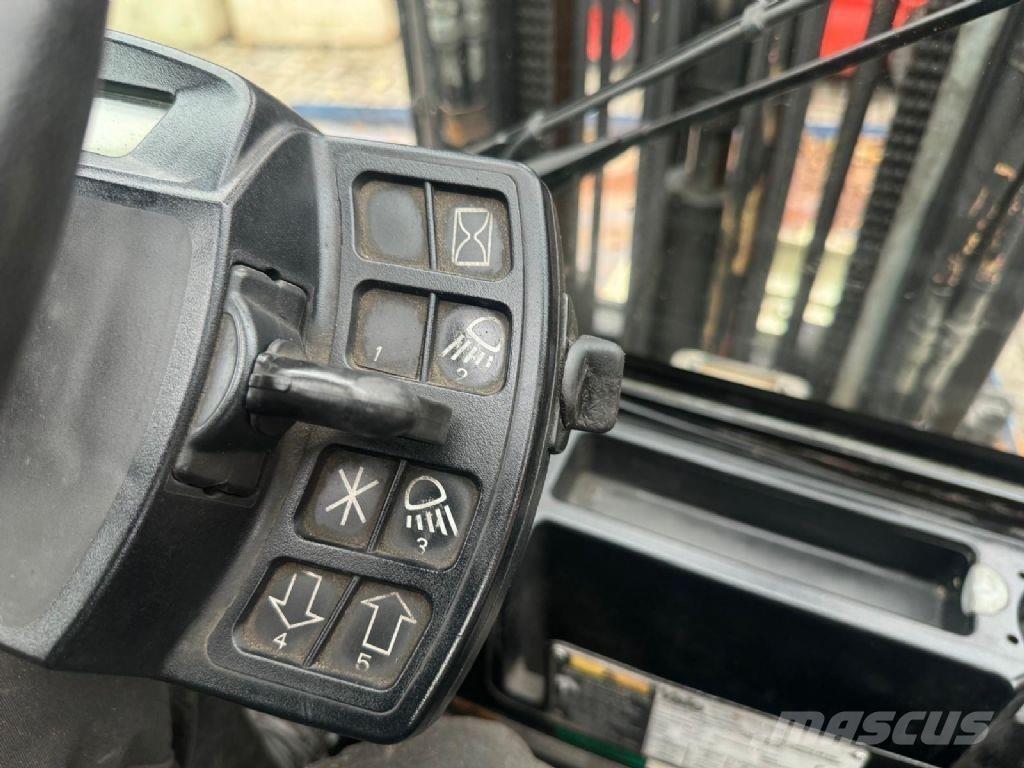 Yale GLP30VX Plinski viličari