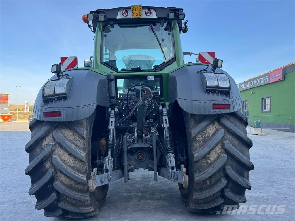 Fendt 828 Traktori