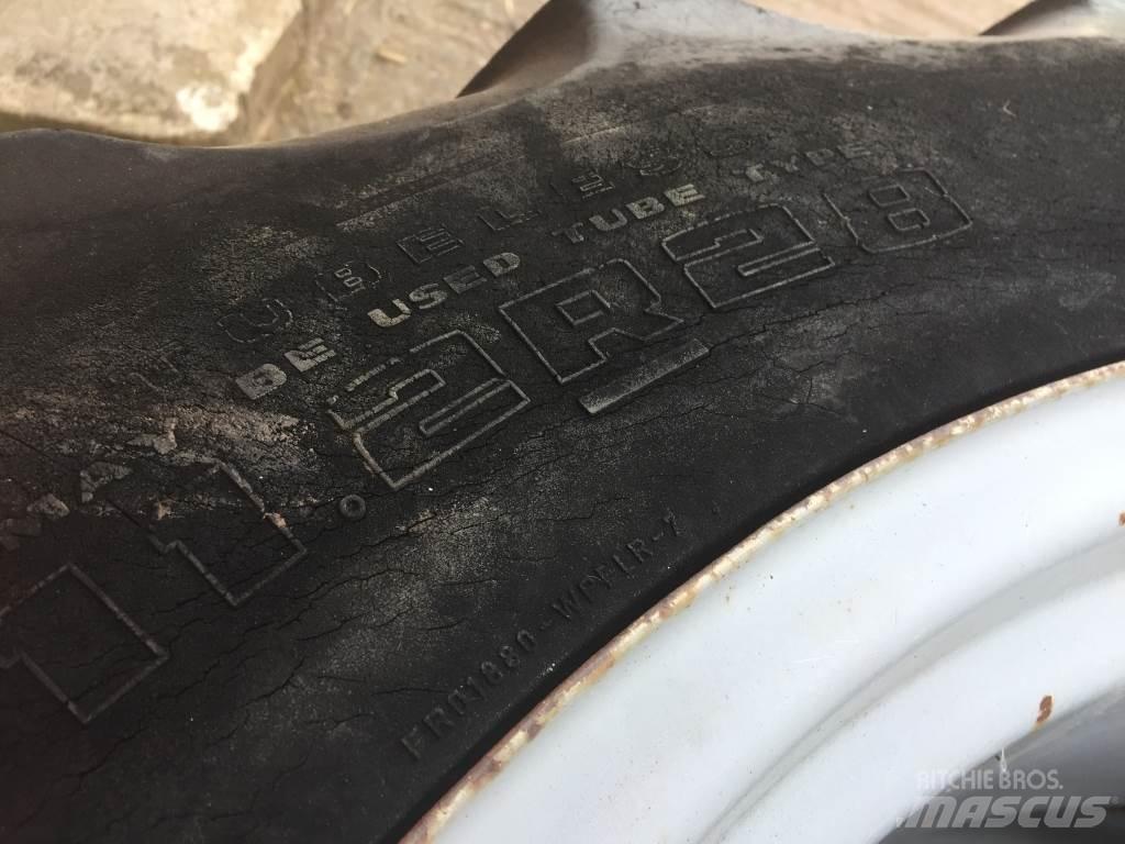 Goodyear  Ostala oprema za traktore