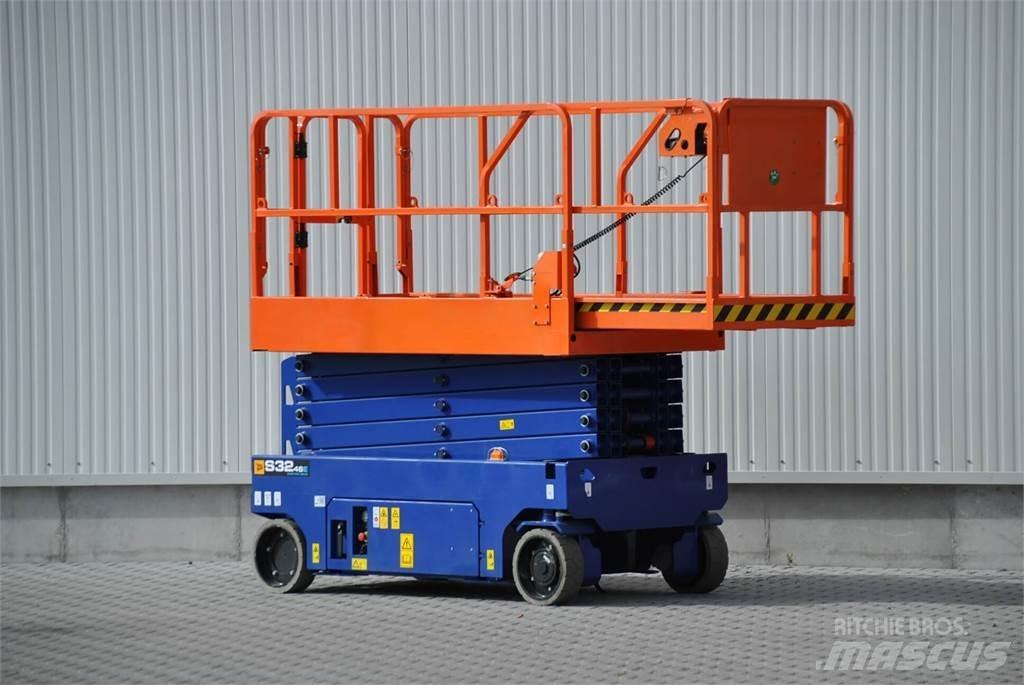 JCB S3246E ED Škaraste platforme