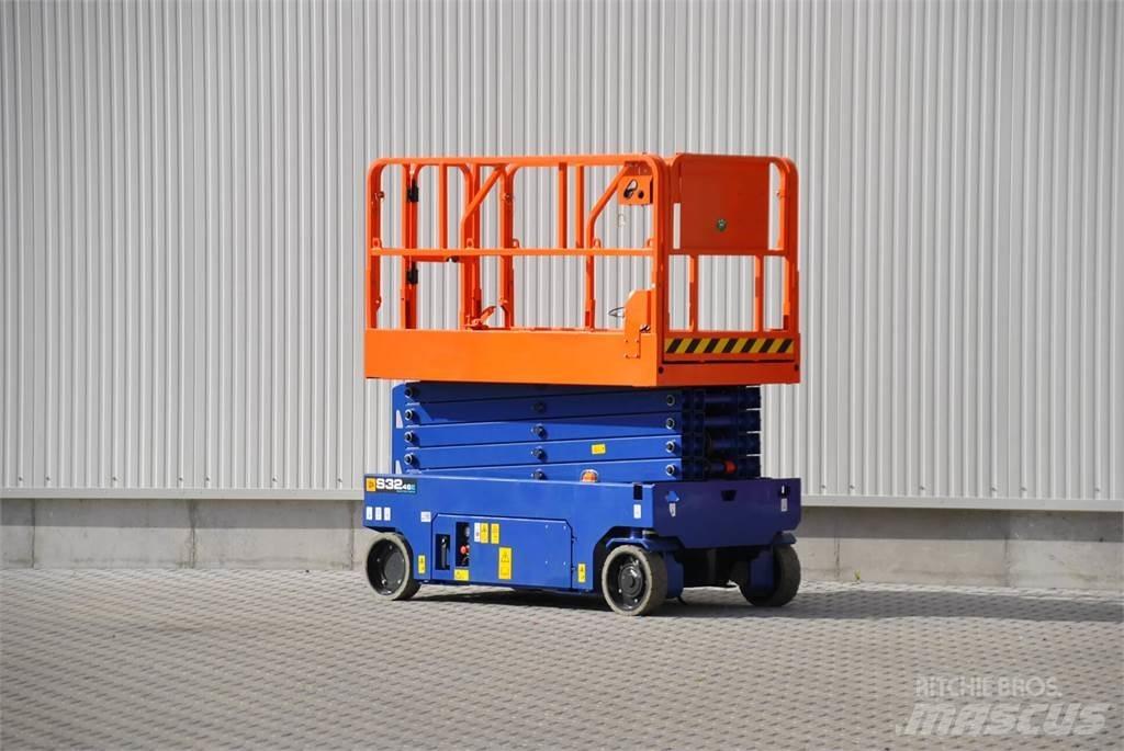 JCB S3246E ED Škaraste platforme