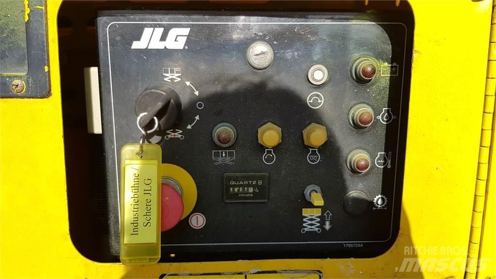 JLG 260 MRT-A Škaraste platforme