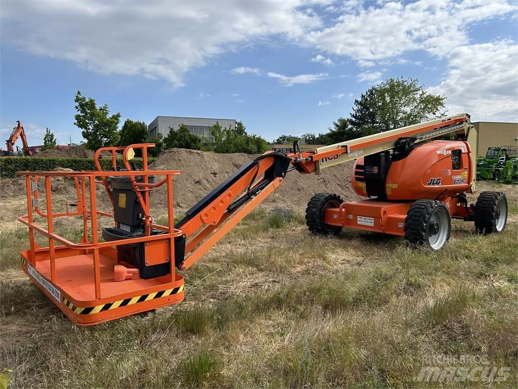 JLG 600AJ Zglobne podizne platforme