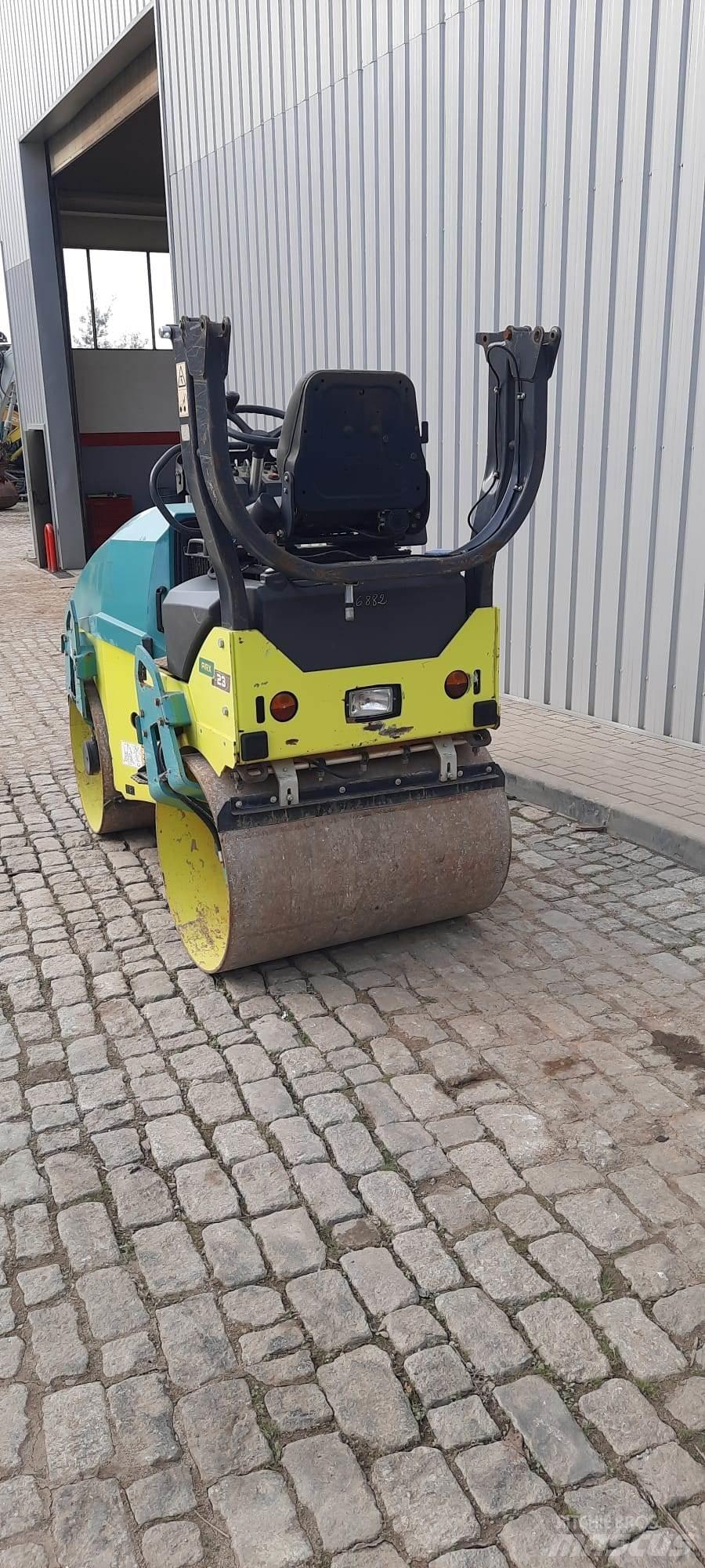 Ammann ARX23 Valjci sa dvojnim bubnjem