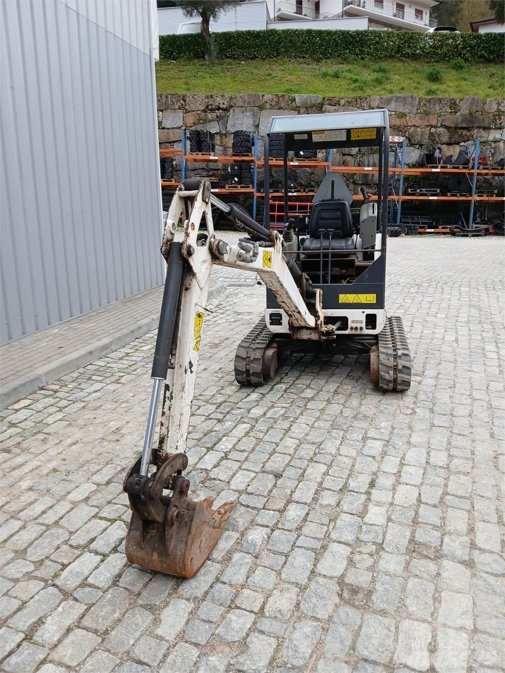 Bobcat 323 Mini bageri <7t